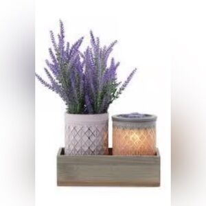 Brand new Scentsy warmer, never taken out of box. Sold out on website! Beautiful